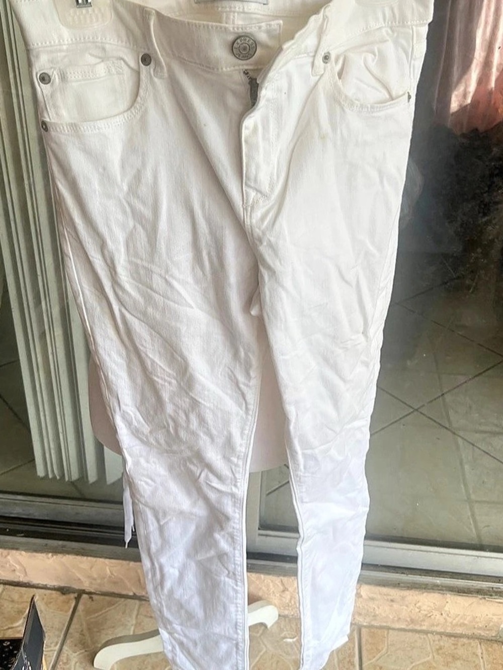 Express Legging Mid-Rise White Mid-Rise Skinny Jeans Size 8